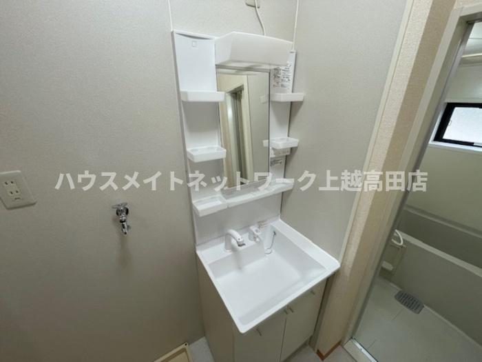 洗面設備　洗髪洗面化粧台