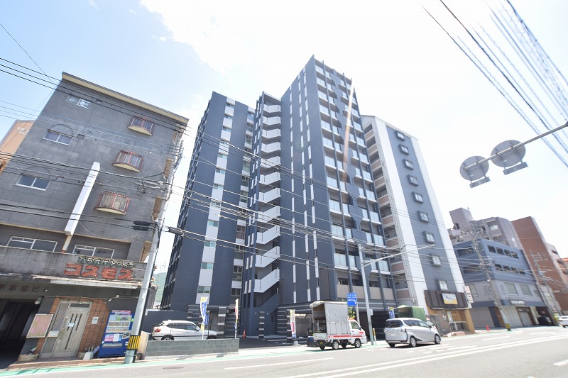 アースコートY‘sシティ片野新町の外観写真