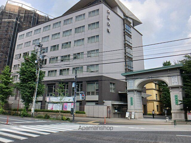 大学・短大　大正大学（大学・短大）まで79m