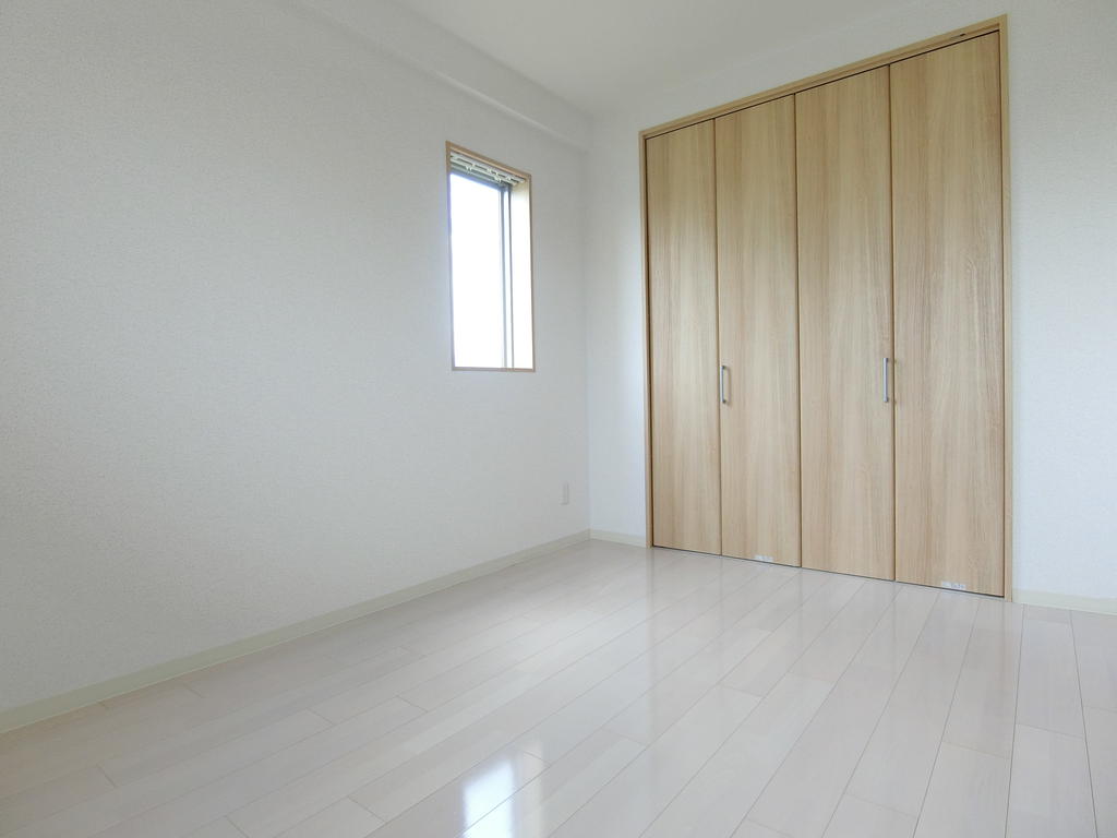 その他部屋・スペース　全居室窓があり室内は明るいです☆