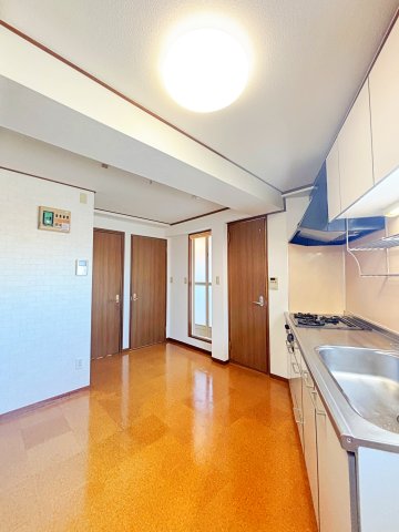 代田ニューハイツの居間写真
