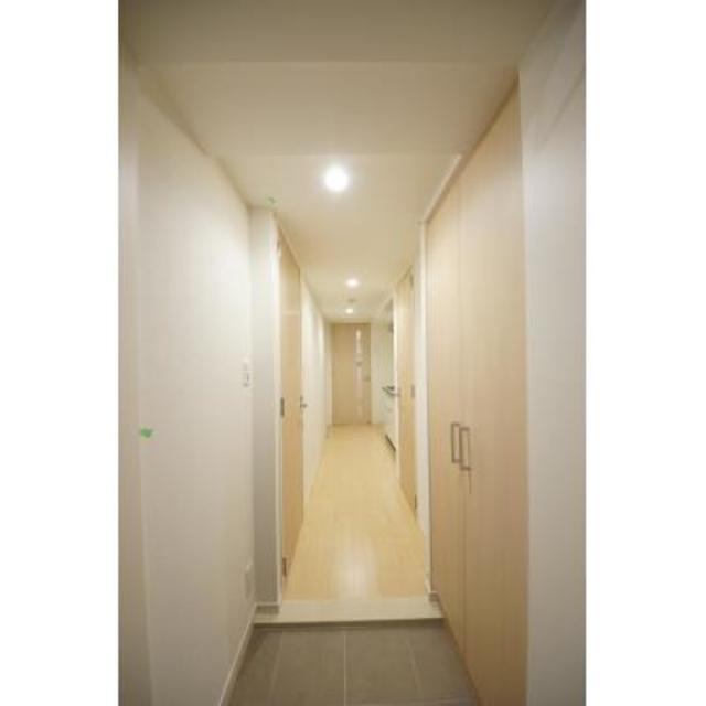 玄関　※写真は同タイプ住戸です。