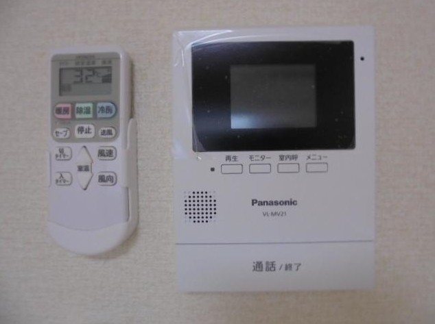 セキュリティ　モニタ付インターホン