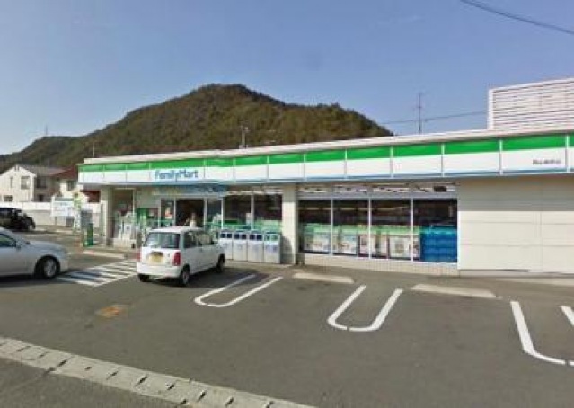 【岡山市東区楢原のマンションのコンビニ】