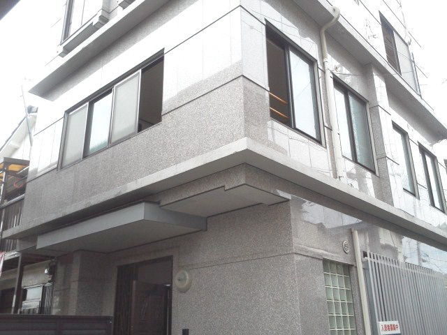 赤坂ハイツの建物外観