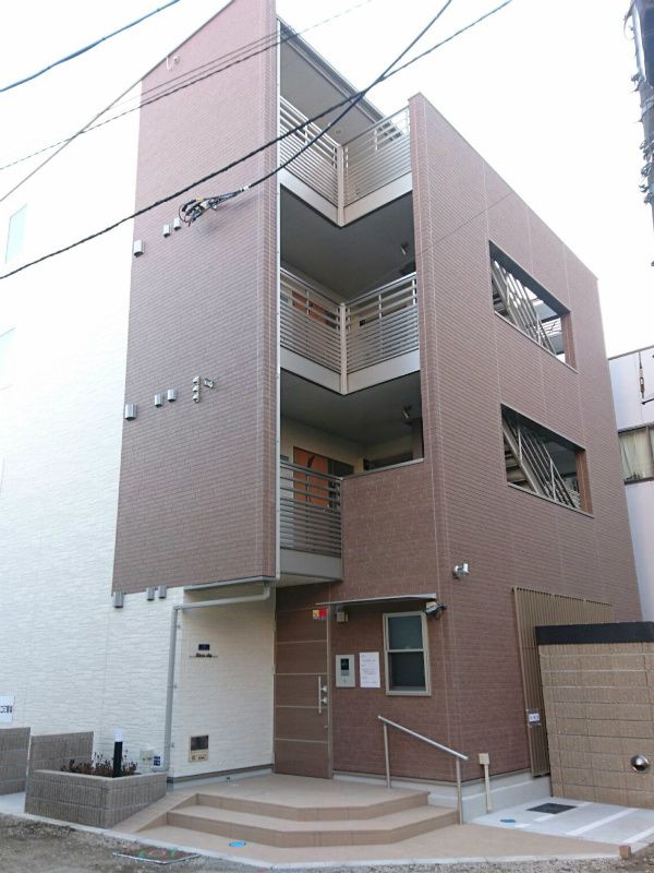 東京都板橋区本町（アパート）の賃貸物件の外観