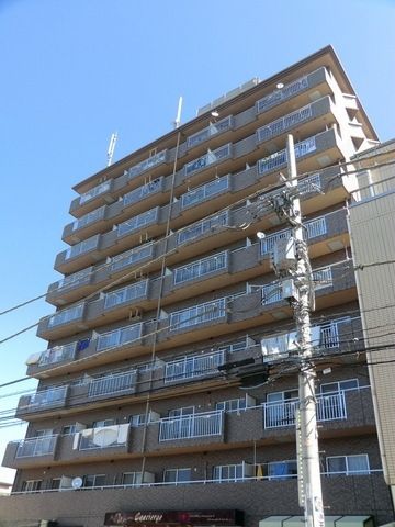 松戸市常盤平のマンションの建物外観