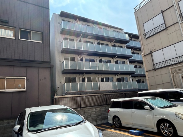 【八王子市千人町のマンションの建物外観】