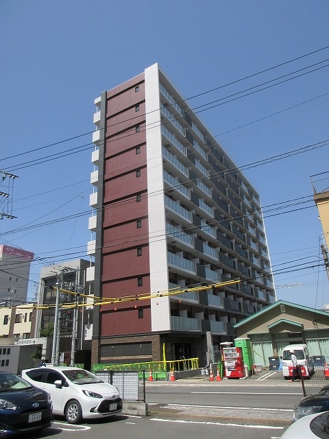 【MODERN PALAZZO　東本町の建物外観】