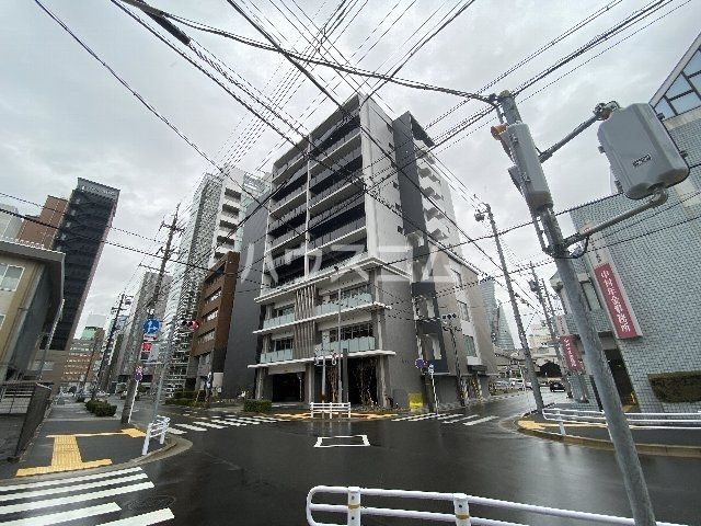 【名古屋市中村区太閤のマンションの建物外観】