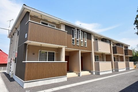 本宮市本宮のアパートの建物外観