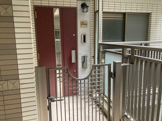 玄関　玄関ポーチ