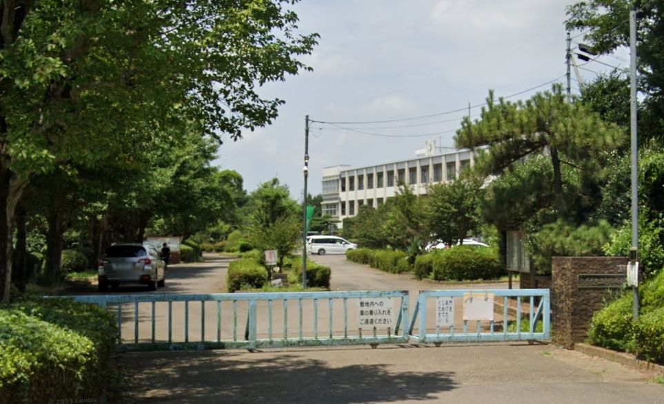 小学校　八千代町立中結城小学校（小学校）まで1972m