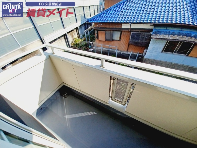 バルコニー　同型部屋写真です。