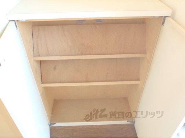 収納　下駄箱
