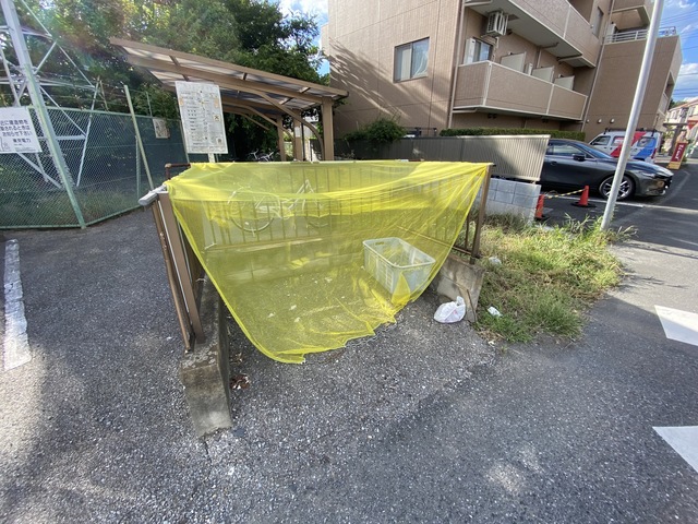 その他共有部分　ドルフ専用のごみ置場です