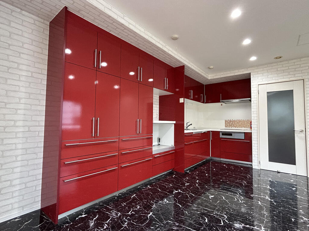 キッチン　Ｌ字型のシステムキッチン