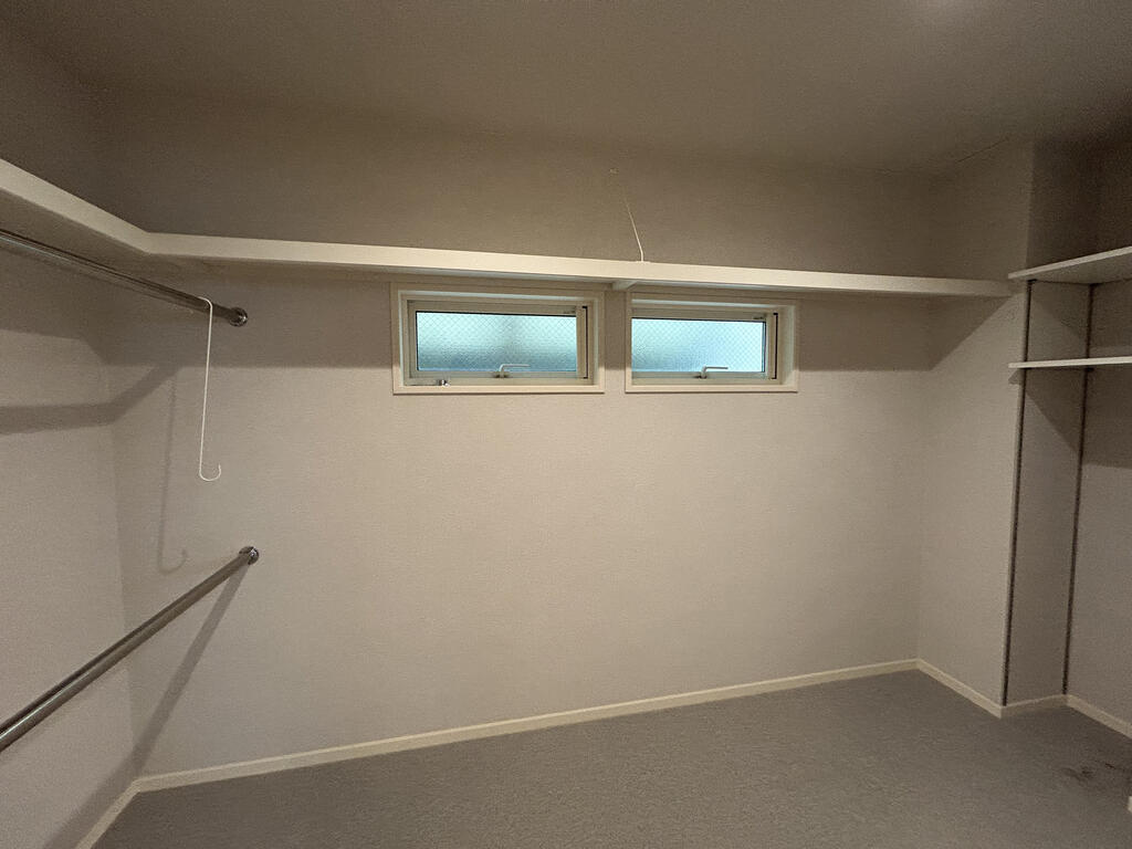 収納　２Ｆの納戸　約４．３帖