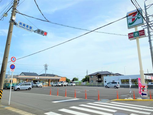 コンビニ　セブンイレブン　扶桑寺裏店（コンビニ）まで681m