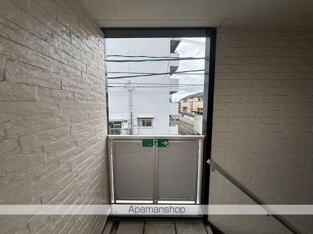 レオパレスウエストプラザ愛子の内装写真