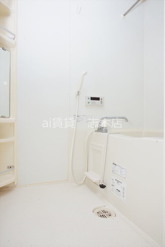 バス・シャワールーム　※同施工会社