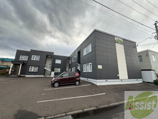 建物外観　札幌市東区東苗穂８条「ランドマーク２１」