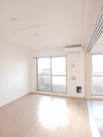 居室・リビング　リビングです