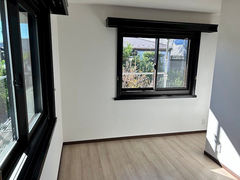 その他部屋・スペース　：　収納付きの5.5帖