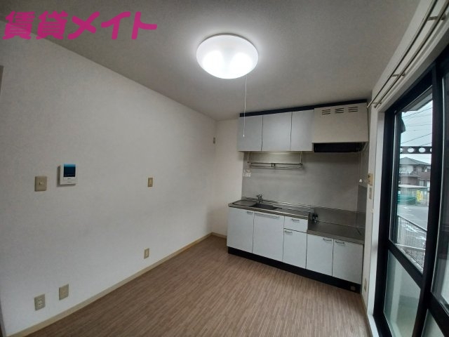 キッチン　同型物件写真になります。