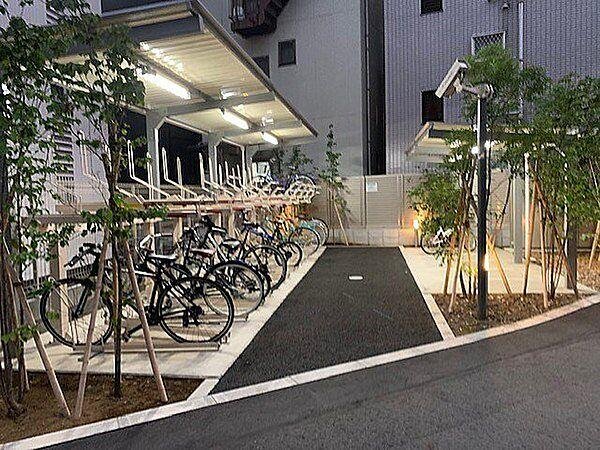 駐車場　駐輪場