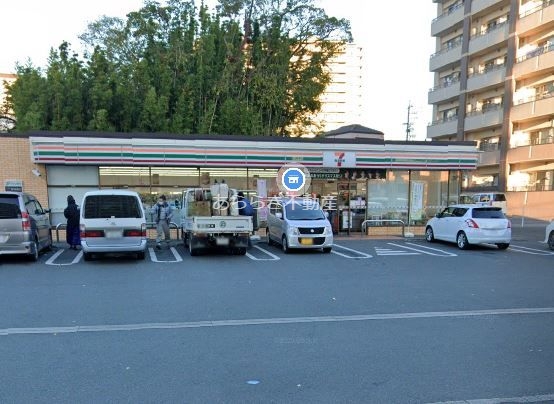 コンビニ　セブンイレブン浜松成子町店（コンビニ）まで388m