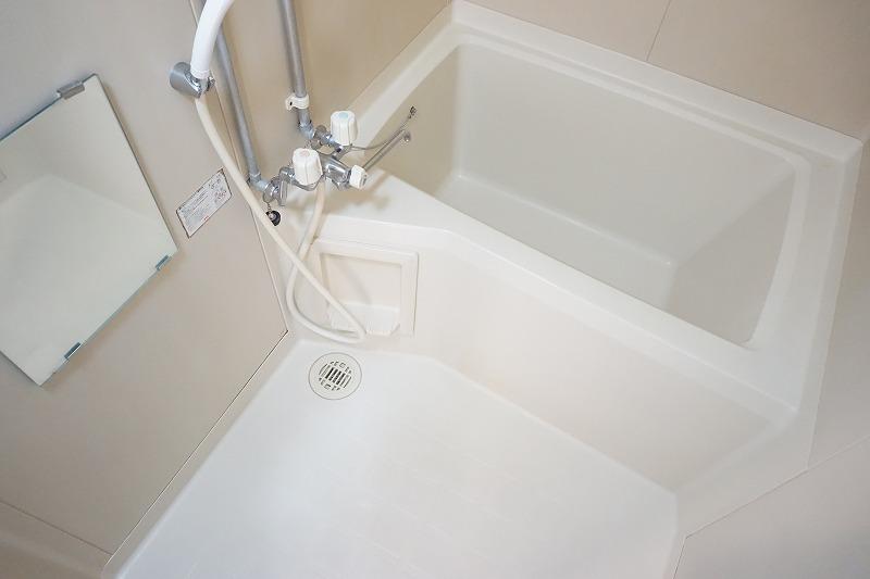 バス・シャワールーム　浴室