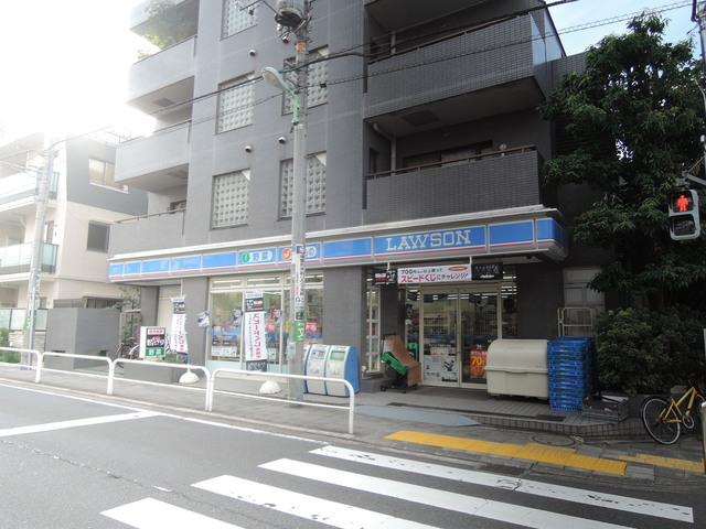 コンビニ　ローソン下馬４丁目店（コンビニ）まで511m