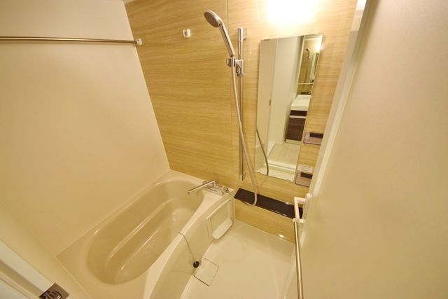 バス・シャワールーム　★清潔感のあるバスルーム★