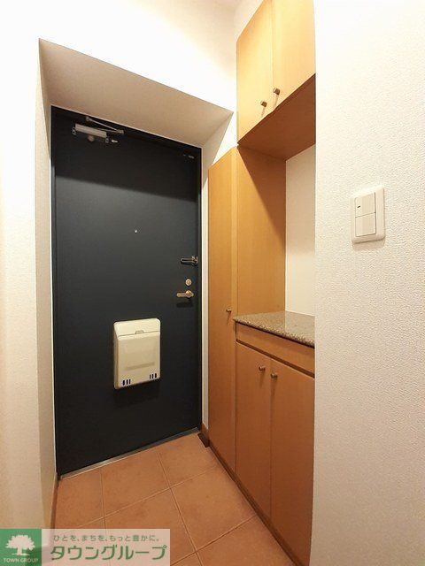 玄関　お問合せはタウンハウジングまで！※現地待合わせ相談可能