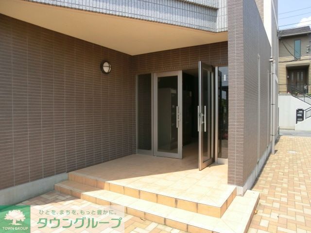 エントランス　お問合せはタウンハウジングまで！※現地待合わせ相談可能