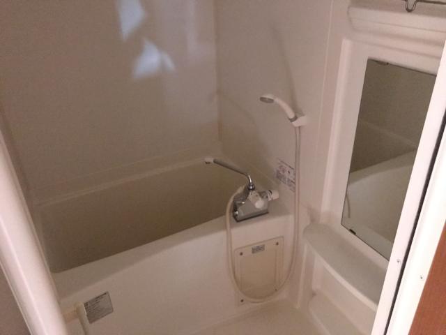 バス・シャワールーム　バス（イメージ）