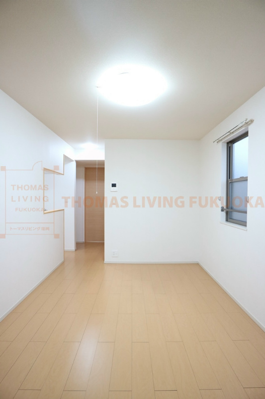 居室・リビング　リビング※別号室参考写真