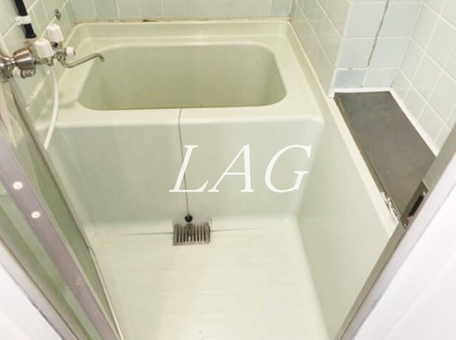 バス・シャワールーム　お風呂です。