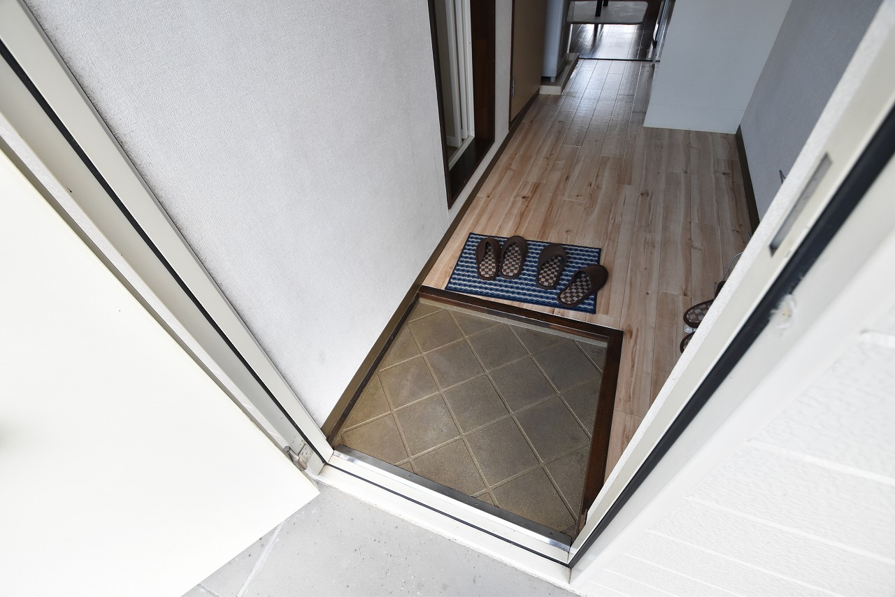 玄関　STUDIO MINO