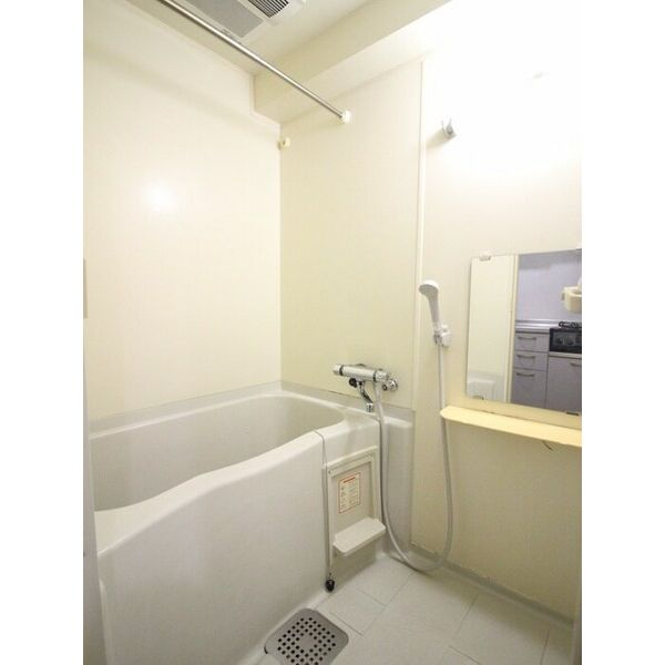 バス・シャワールーム　※別室の参考写真の為、現況優先です。