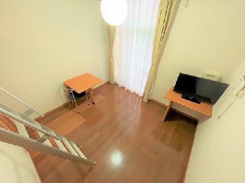 居室・リビング　1Ｆのお部屋はフローリング