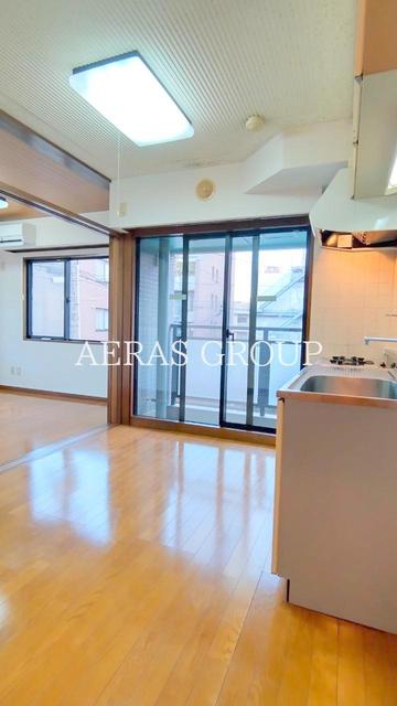 居室・リビング　リビング