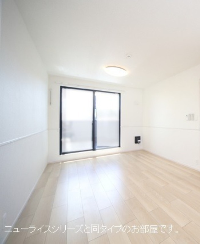 居室・リビング　図面と現状に相違がある場合には現状を優先