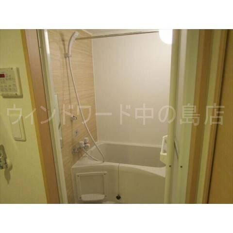 バス・シャワールーム　詳細は、ウィンドワード中の島店までご相談下さい。