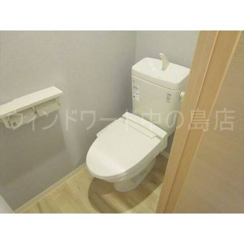トイレ　詳細は、ウィンドワード中の島店までご相談下さい。