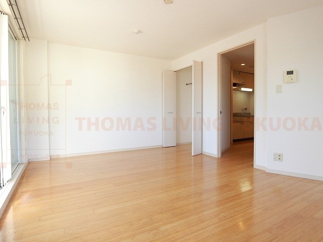 居室・リビング　洋室　※別号室参考写真