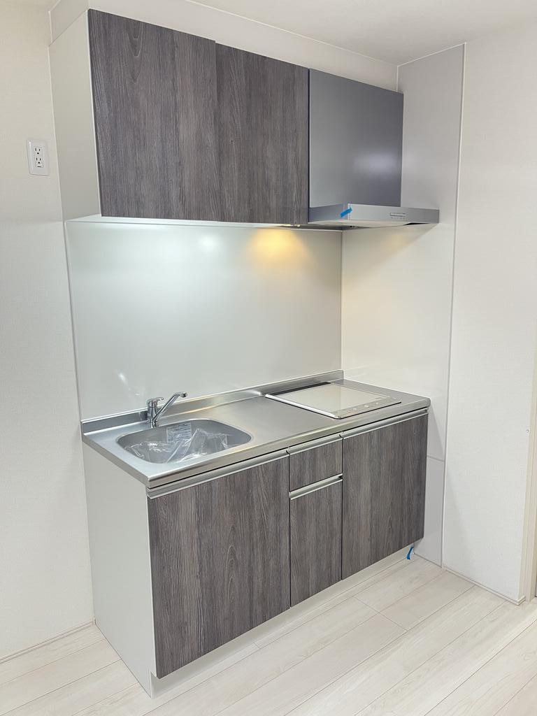 キッチン　同タイプ同モデルを使用