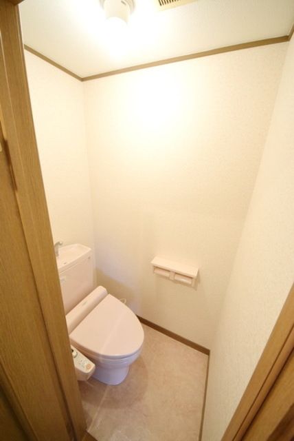 トイレ　★温水洗浄便座★