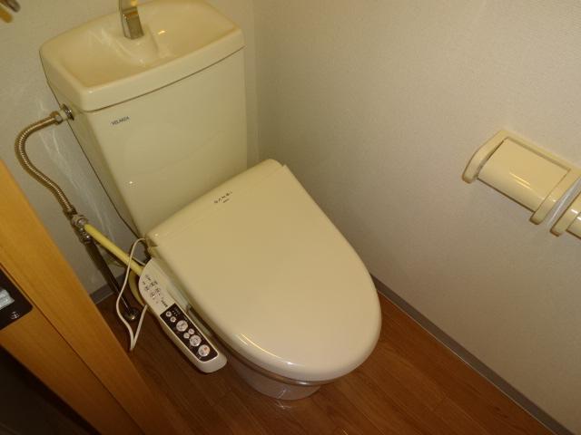 トイレ　シャワー付トイレ